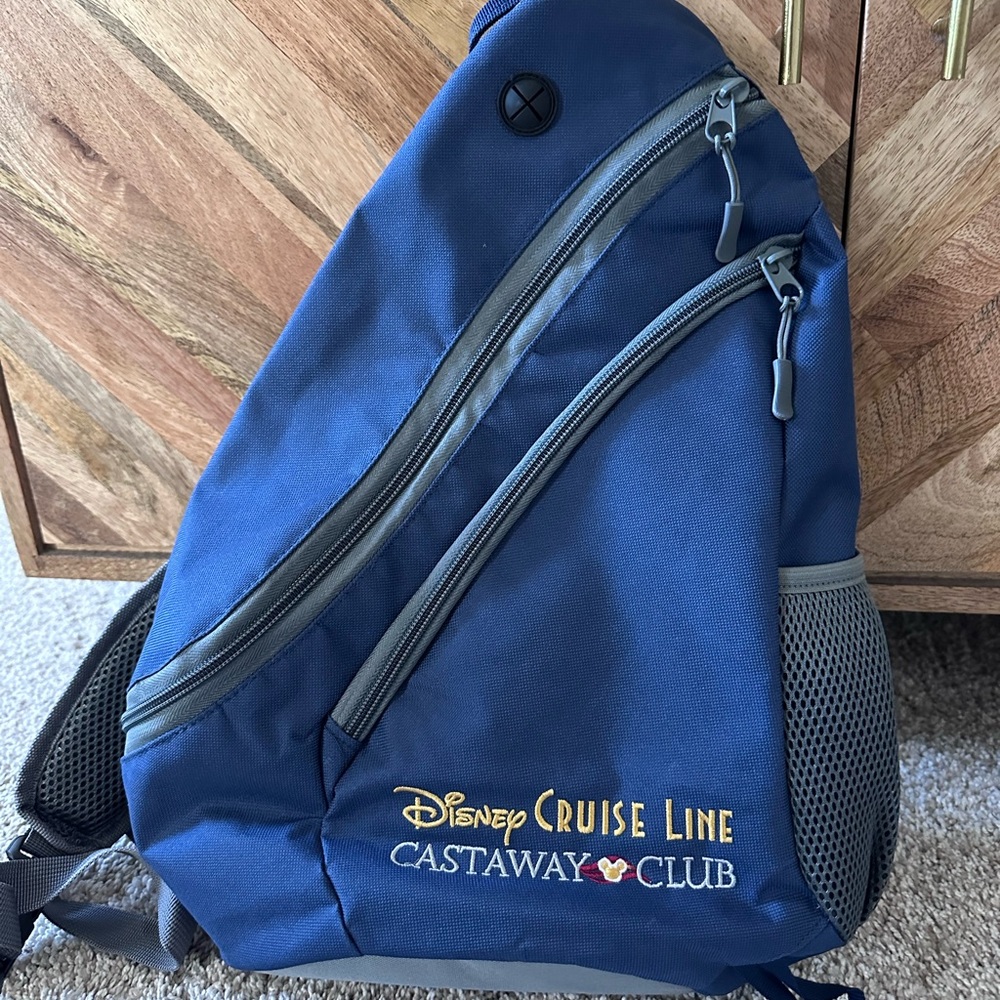 Castaway club sling backpack